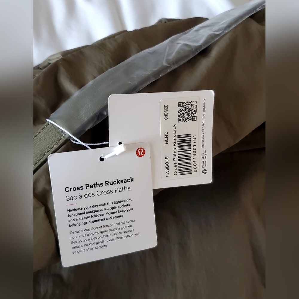 lululemon athletica Roll-Top Rucksack in Olive Green - Picture 9 of 9